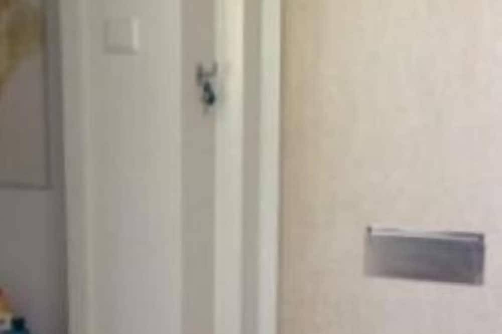 Ganze Wohnung, Studio/Office Near Sthlm city center,Wc No in Hägersten-Liljeholmens stadsdelsområde, Schwedische Ostsee