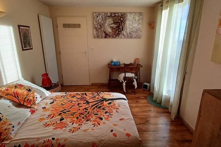 Location de vacances pour 12 personnes, avec jardin et jacuzzi à Sarcenas - 3