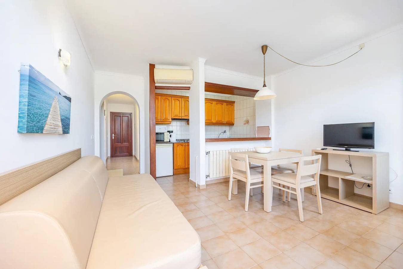 Entire apartment, Apartment 'Apto Vistas Al Mar' with Sea View, Wi-Fi and Air Conditioning in Cala Figuera, Santanyí