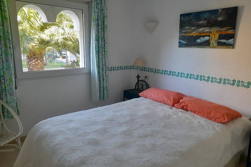 Charming house in an exceptional garden between sea and mountains in Dénia, Costa Blanca