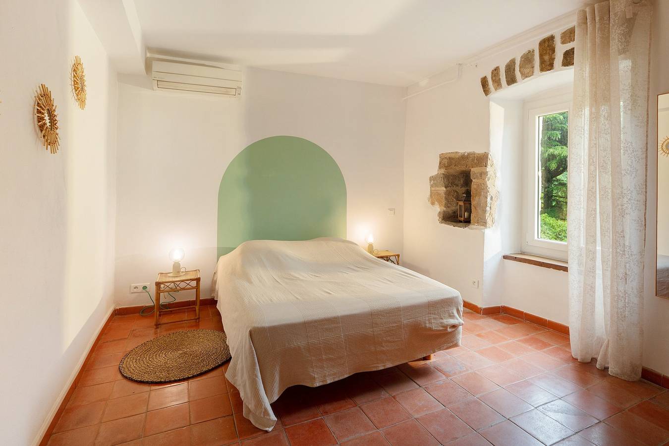 Apartamento entero, Apartamento «La Pergola» con vistas a la montaña, Wi-Fi y aire acondicionado in Saint-Jean-du-Gard, Cevenas