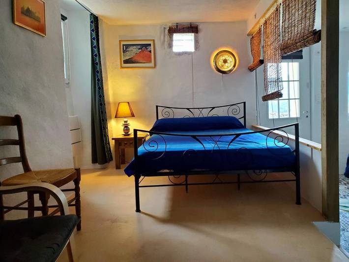 Gîte pour 2 personnes, avec terrasse et vue à Ucciani - 4