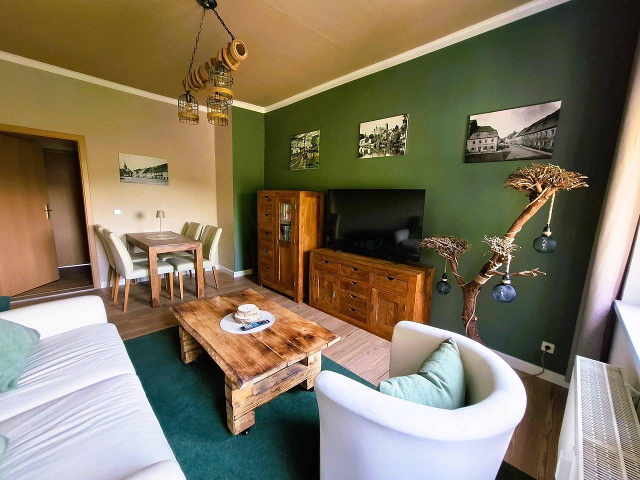 Ganze Ferienwohnung, Ferienwohnung 55 qm mit Schlossblick in Zschopau, Erzgebirge