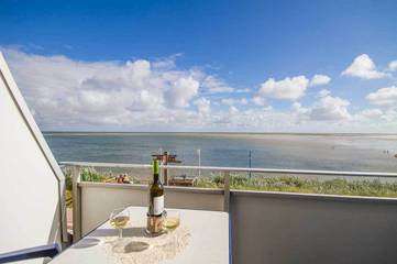 Ferienwohnung für 4 Personen, mit Balkon und Seeblick sowie Balkon/Terrasse auf Amrum