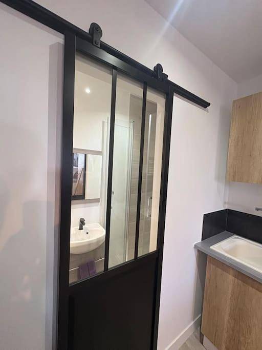 Appartement entier, One-Bedroom Apartment in Meaux, Seine-et-Marne