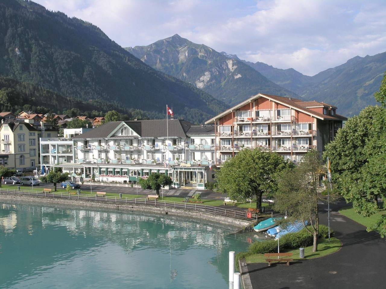Double Room with Garden View in Bönigen b. Interlaken, Bönigen