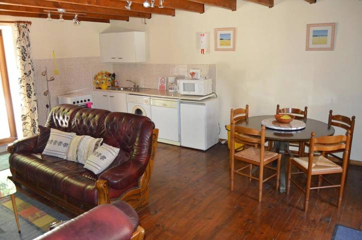 Location de vacances pour 5 personnes, avec Piscine et Vue à Villiers-le-Roux - 4