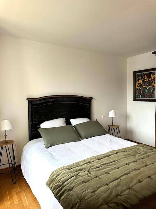 Appartement entier, Three-Bedroom Apartment in Valognes, Côte de la Déroute