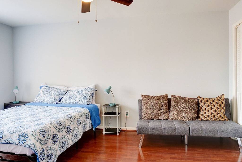 Ganze Wohnung, Spacious 3 Br, 2 Ba Condo near Med Center & Nrg, 20% discount in Houston, Harris County