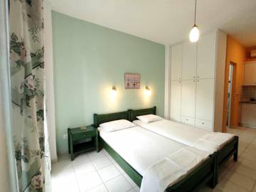 Gîte pour 2 personnes, avec balcon dans Andros