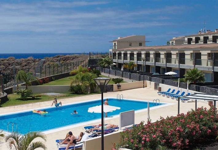 Moradia de férias 'In Amarilla Golf' com vista mar, Wi-Fi e ar condicionado in Amarilla Golf, San Miguel de Abona