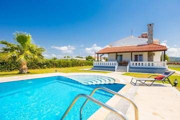 Villa for 8 People in Rhodes, Dodecanese, Photo 2