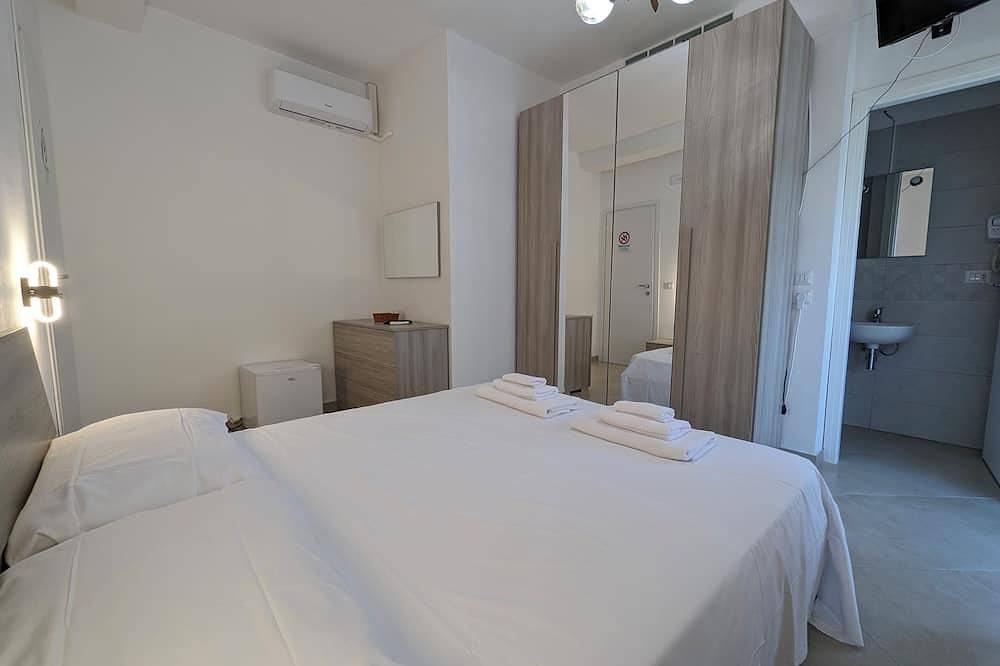 Fabiana's Rooms in Marina di Camerota, Camerota