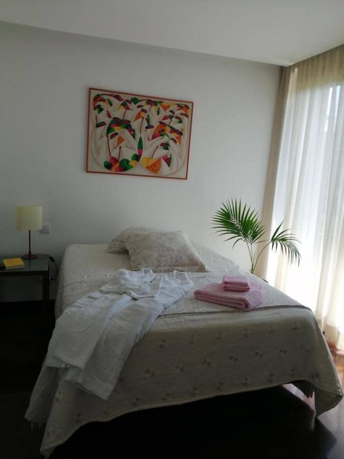 Maison d’hôte pour 2 personnes, avec piscine et jacuzzi ainsi que jardin et bassin pour enfant