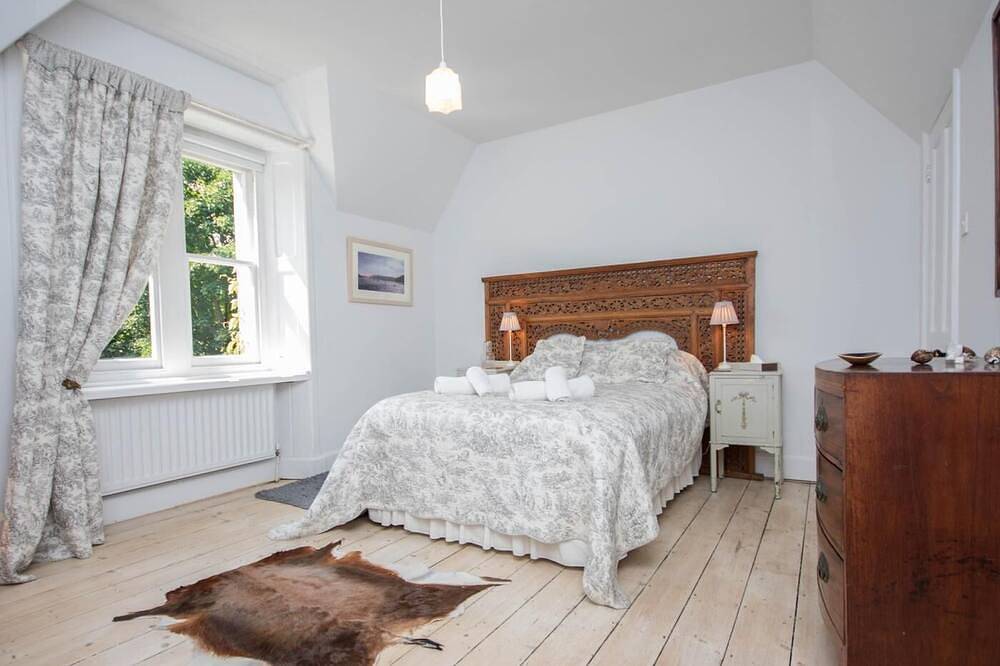 4 Bed in Wareham (oc-dc182) in Lulworth Cove, Dorset