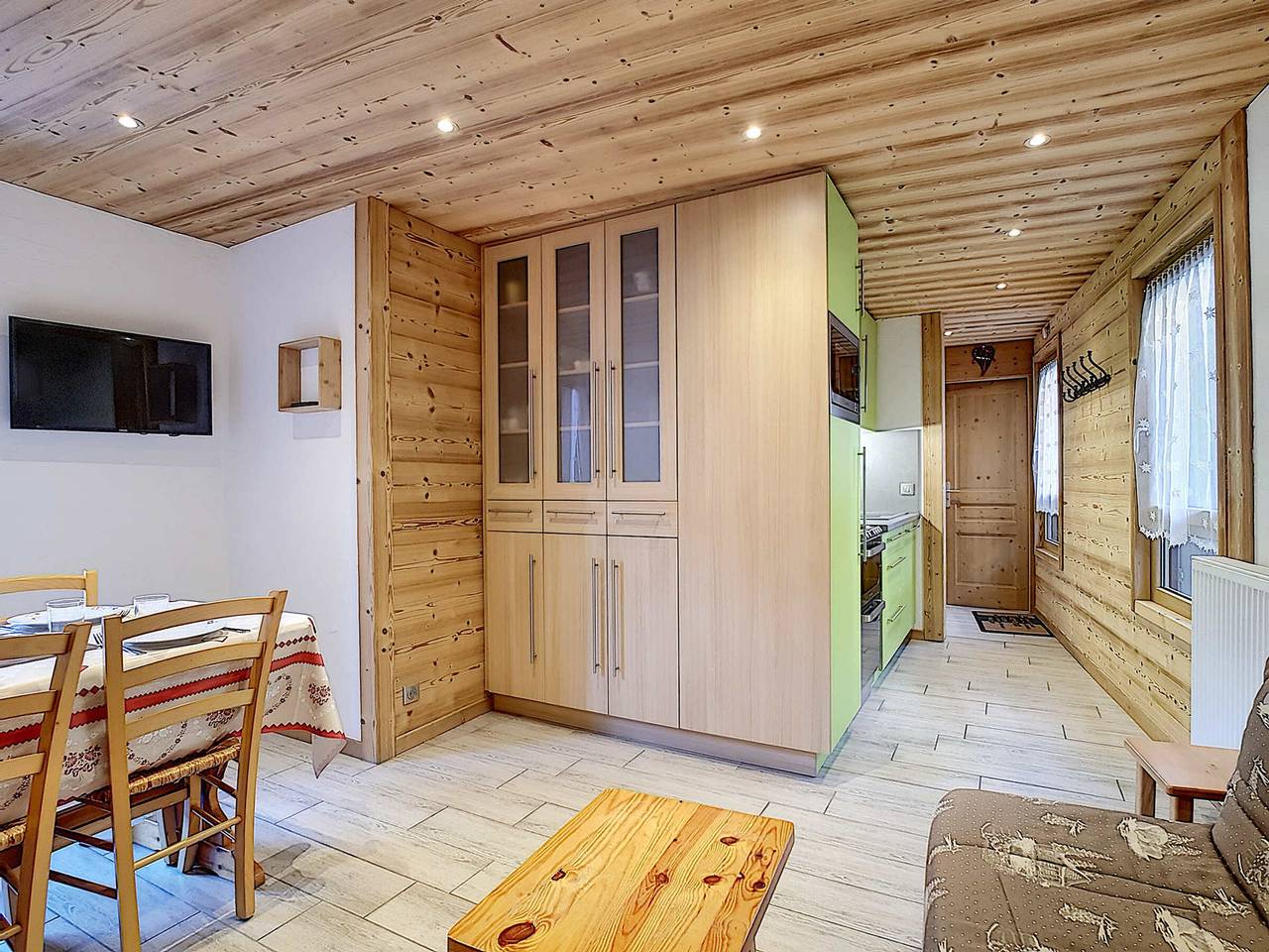 Appartement entier, La Clusaz - 4 pers, 31 m², cosy appartement avec wifi in La Clusaz, Région d'Annecy