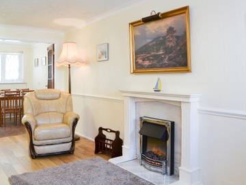 Log Cabin for 4 People in Bridlington, East Riding of Yorkshire, Photo 1