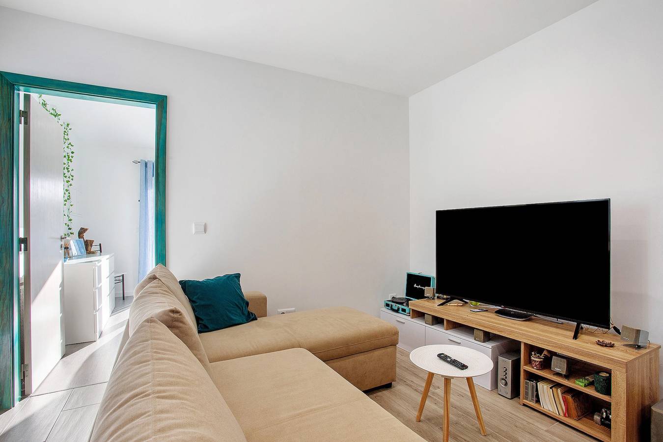 Maison de Vacances 'Vintage Gonçalo Lagoa Stay' avec Terrasse Privée, Jardin Privé et Wi-Fi in Nadadouro, Leiria District