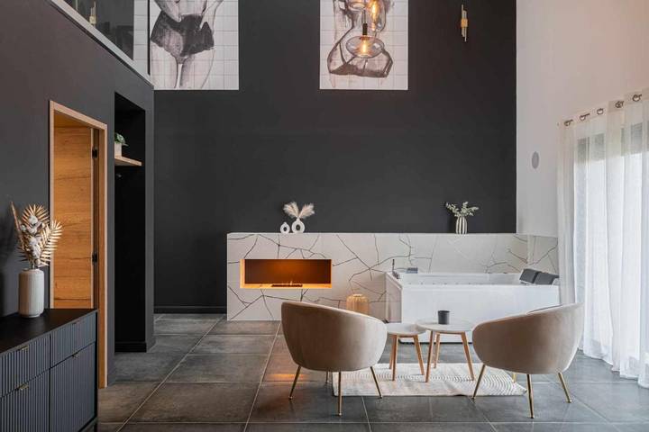 Gîte pour 2 personnes, avec jacuzzi et terrasse à Saint-Victor-de-Cessieu - 4