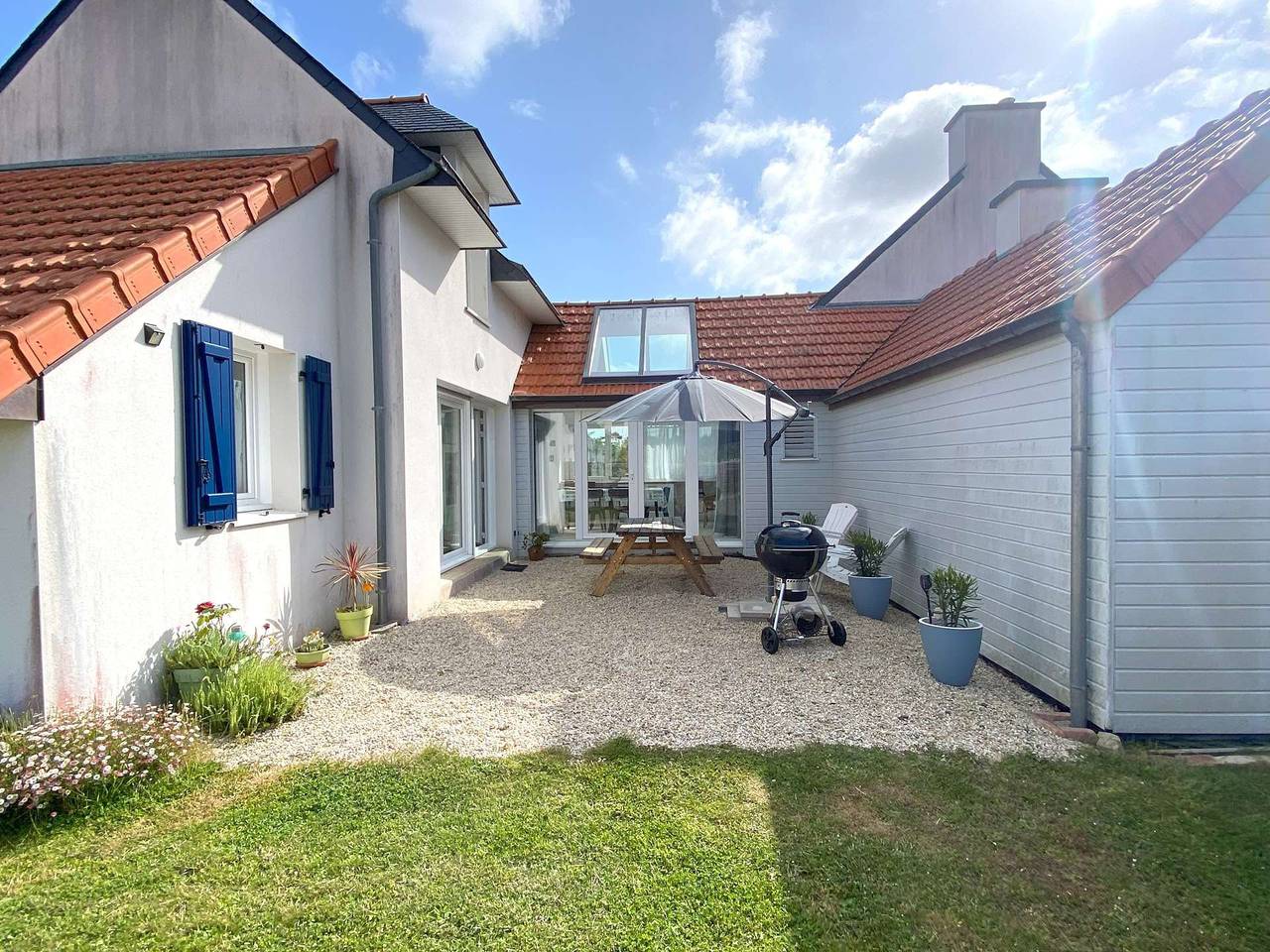 Maison neuve avec Wifi, terrasse, à 700m de la plage à Tregastel in Trégastel, Côte de Granit Rose