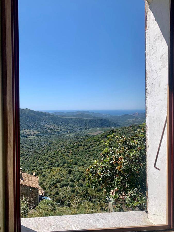 Location de vacances pour 4 personnes, avec vue et jardin à Lama - 3