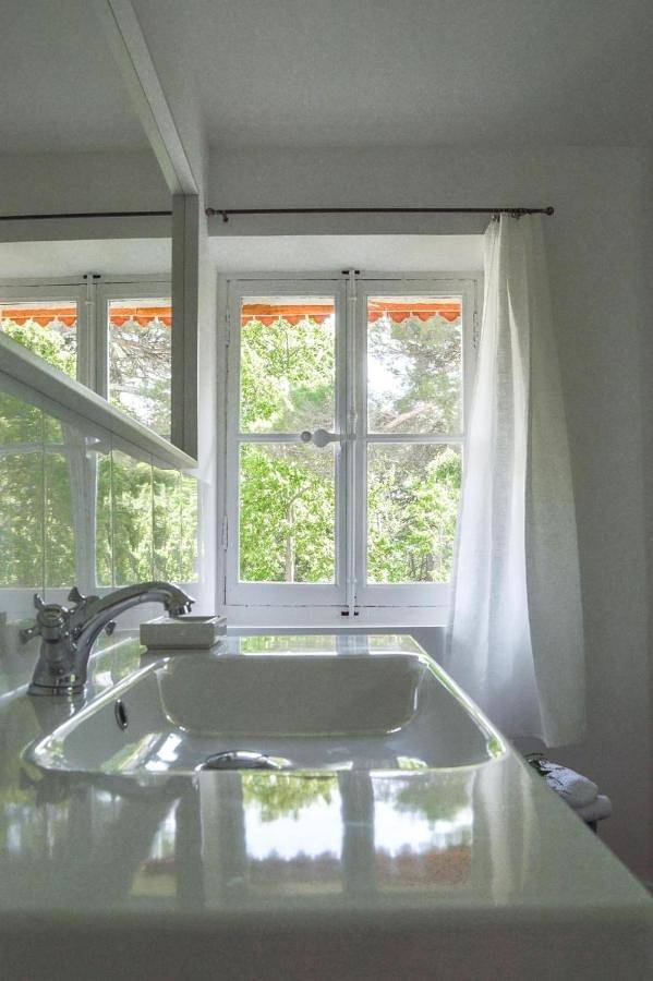 Gîte pour 2 personnes, avec vue ainsi que jardin et terrasse à Le Puy-Sainte-Réparade - 4