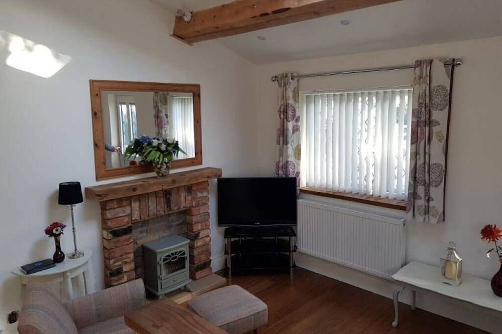 Foxlea Cottage – Peaceful Detached Retreat near Chester in Saughall, Cheshire West and Chester
