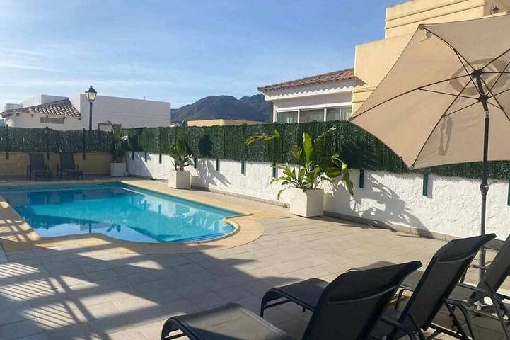 Maison de vacances pour 6 personnes, avec piscine et balcon - 1