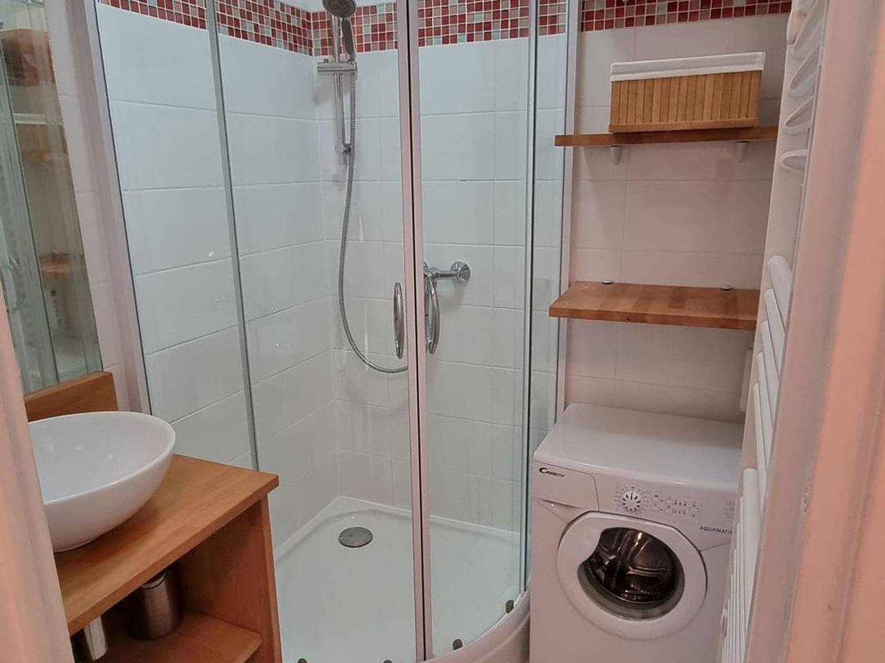 Estudio entero, Estudio con acceso directo a pistas, balcón, parking cubierto y casillero para esquís in La Rosière, Montvalezan