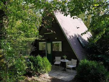 Location de vacances pour 5 personnes, avec vue et piscine ainsi que jardin et bassin pour enfant, animaux acceptés dans Petite Somme