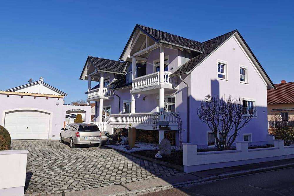 Ganze Wohnung, Einzigartige Ferienwohnung im Oberpfälzer Seenland Fewo Adolti in Nittenau, Ostbayern