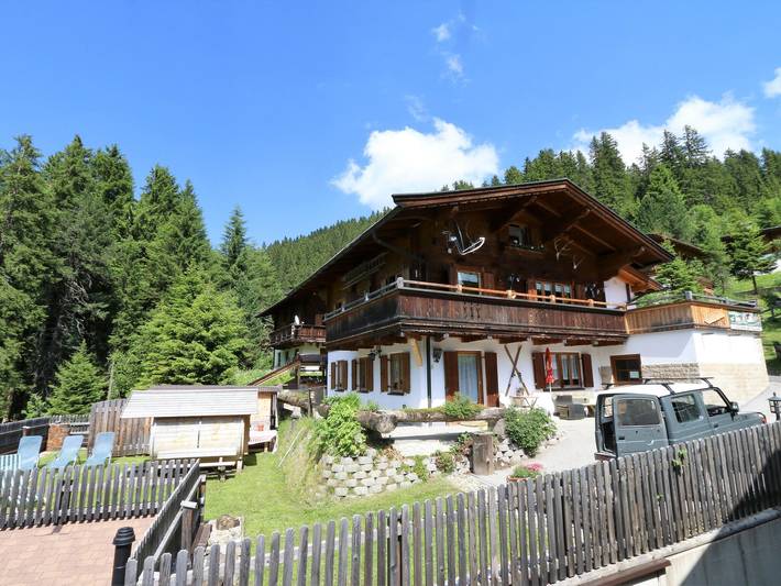 Hütte für 4 Personen, mit Terrasse und Garten sowie Sauna in Hochfügen