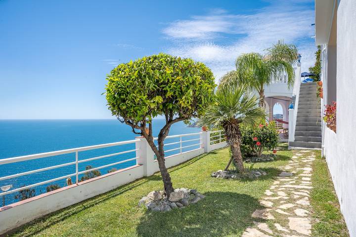 Villa „Buganvilla“ mit Meerblick, Pool, Whirlpool, Terrassen und Garten in Salobreña, Cordillera Penibética