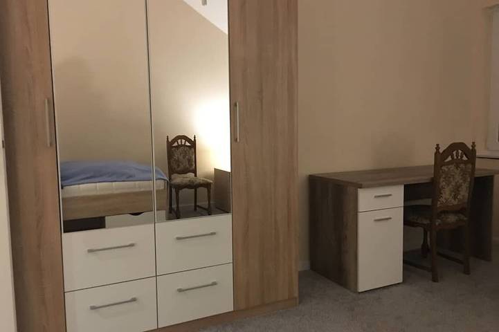 Ferienwohnung für 5 Personen, mit Balkon und Garten, mit Haustier in Leverkusen - 4