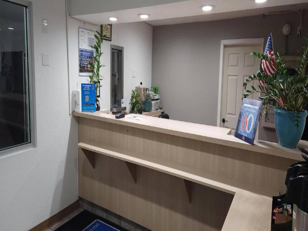 Apartamento entero, 1 cama tamaño queen | No fumadores, microondas in Alamogordo, Condado de Otero