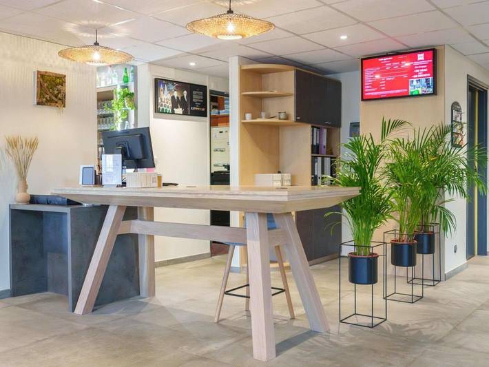 Hôtel pour 2 personnes, avec terrasse à Laon