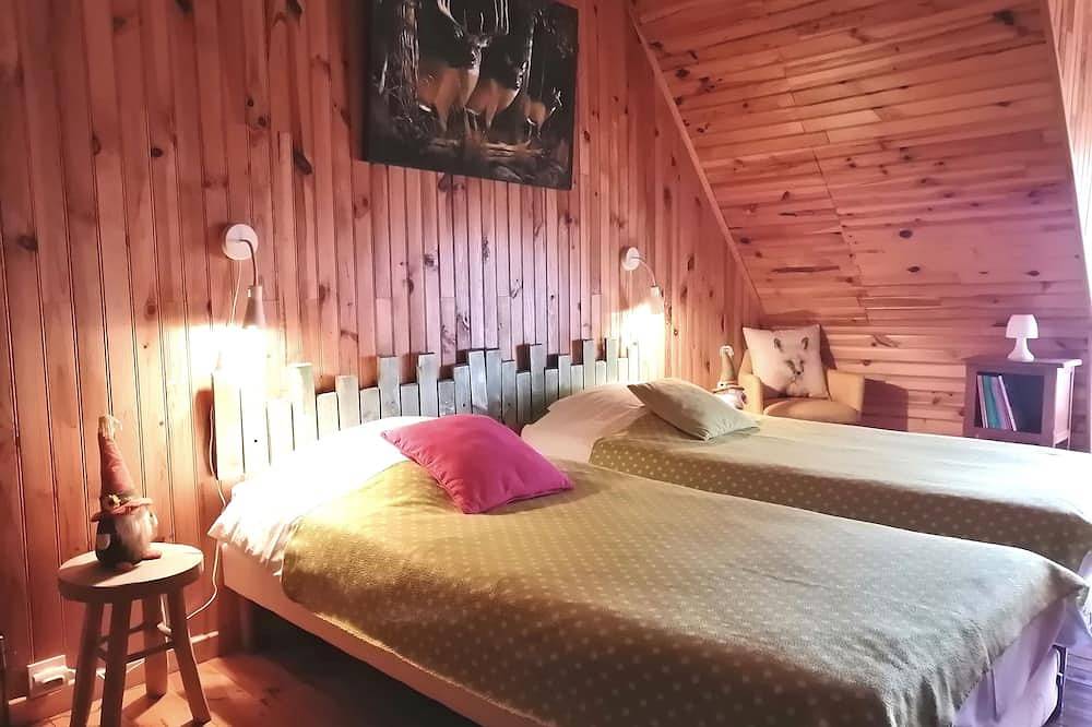 Gîte à Anglards de Salers ⭐⭐⭐ avec lits faits et wifi. in Anglards-de-Salers, Parc naturel régional des Volcans d'Auvergne