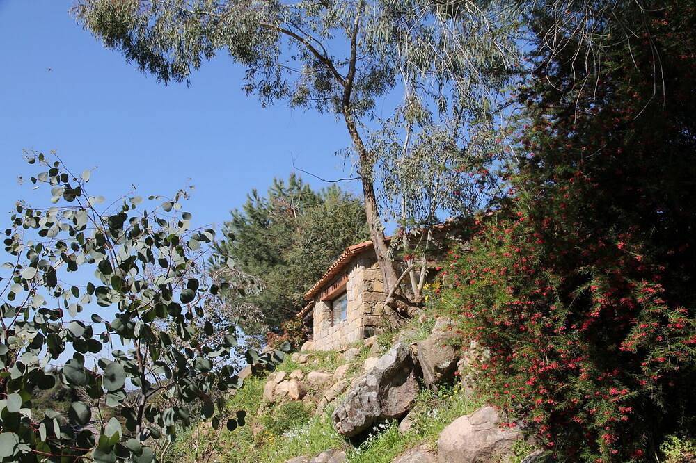 Unabhängige Kassette in einer außergewöhnlichen natürlichen Umgebung #Promo 15. Mai bis 28. Juni in Peri, Ajaccio und Umgebung