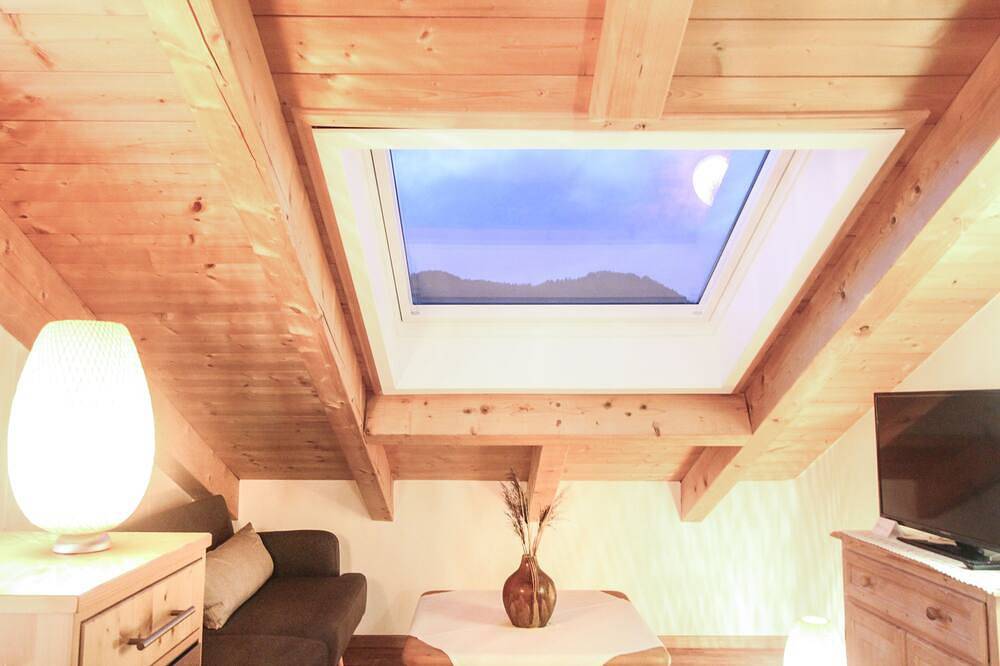 Ganze Wohnung, Modernes Alpen Studio mit Balkon& Bergblick by Schirsner in Schliersee, Bayerische Alpen