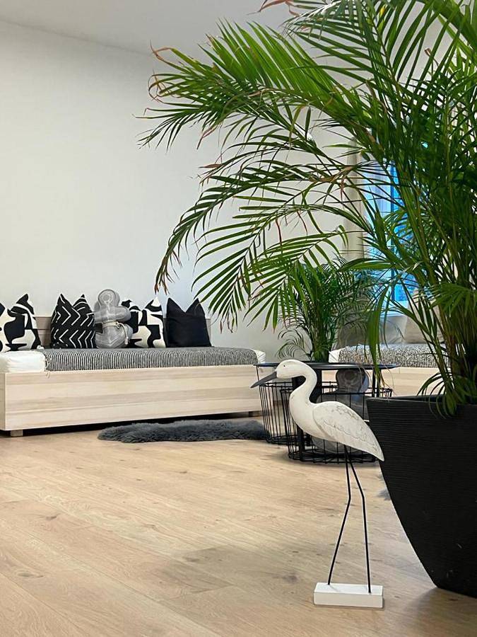 Ganze Wohnung, Lieblingsplatz Neusiedl - Modern Stylish Apartments - Free Parking Burgenland Card - 10 min to Designer Outlet Parndorf and Lake Neusiedl in Neusiedl am See, Neusiedlersee-Hügelland