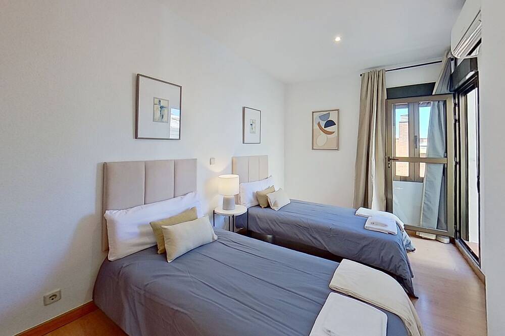 Ganze Wohnung, Spectacular apartment in Cuatro Caminos in Tetuán, Madrid