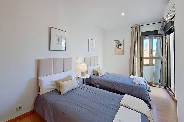 Ganze Wohnung, Spectacular apartment in Cuatro Caminos in Tetuán, Madrid