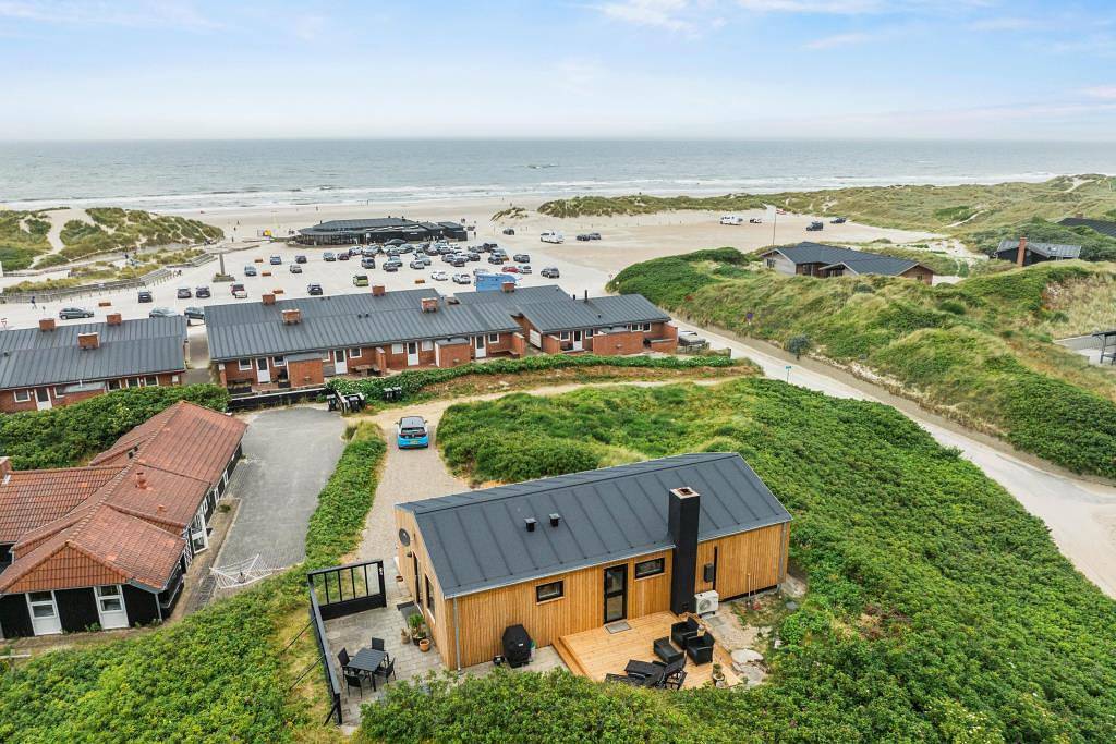 Ferienhaus in Henne Strand mit Meerblick von der Terrasse in Henne, Varde