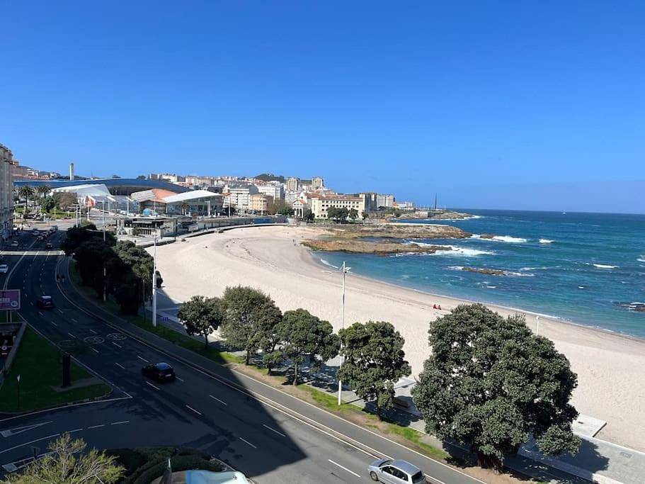 Apartamento entero, Three-Bedroom Apartment in Praia do Orzán (La Coruña), La Coruña
