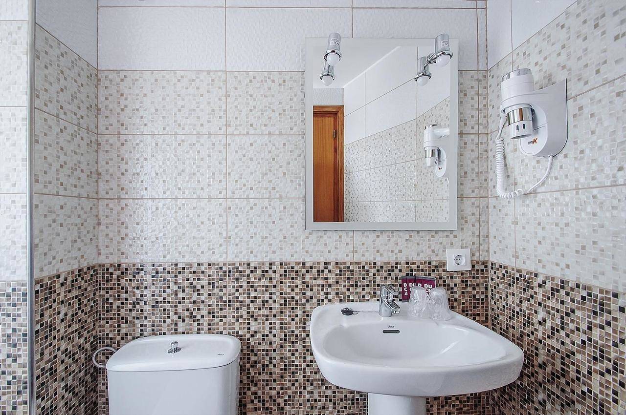 Basic Double Room in Empuriabrava, Haut-Ampurdan