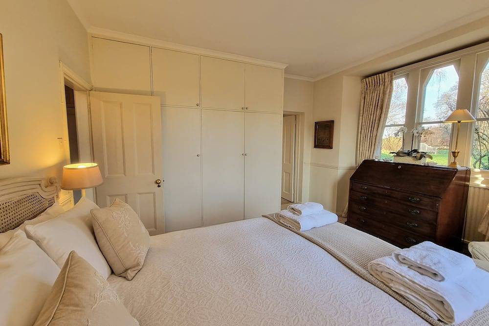 Wunderschönes Landhaus neben dem Windsor Great Park und mit Blick auf Windsor Castle in Berkshire