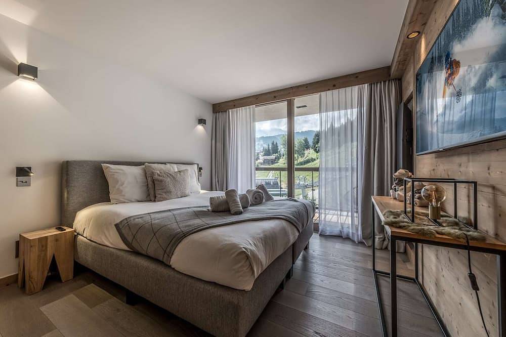 Entire apartment, Modern apartment Courchevel 1550, 4 people, parking, wifi in Saint-Bon-Tarentaise, Les Trois Vallées
