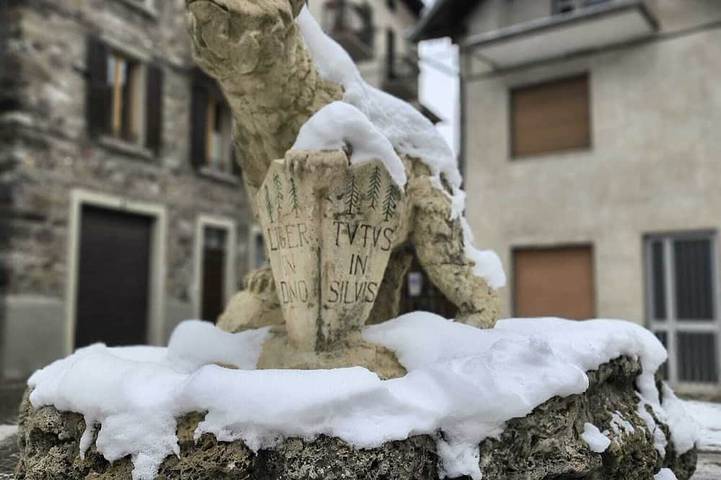 Ganze Wohnung, Black Dolomyte Apartment in Schilpario, Prealpi Bergamasche Orientali