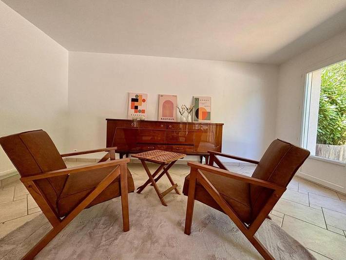 Location de vacances pour 12 personnes, avec jardin ainsi que terrasse et vue à Plouray - 3