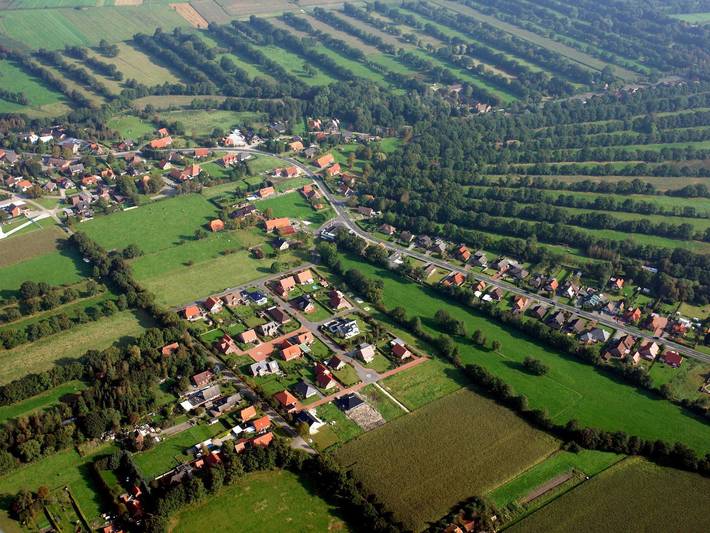 Ferienhaus für 4 Personen, mit Terrasse und Garten sowie Pool und Sauna in Leer und Umgebung - 2